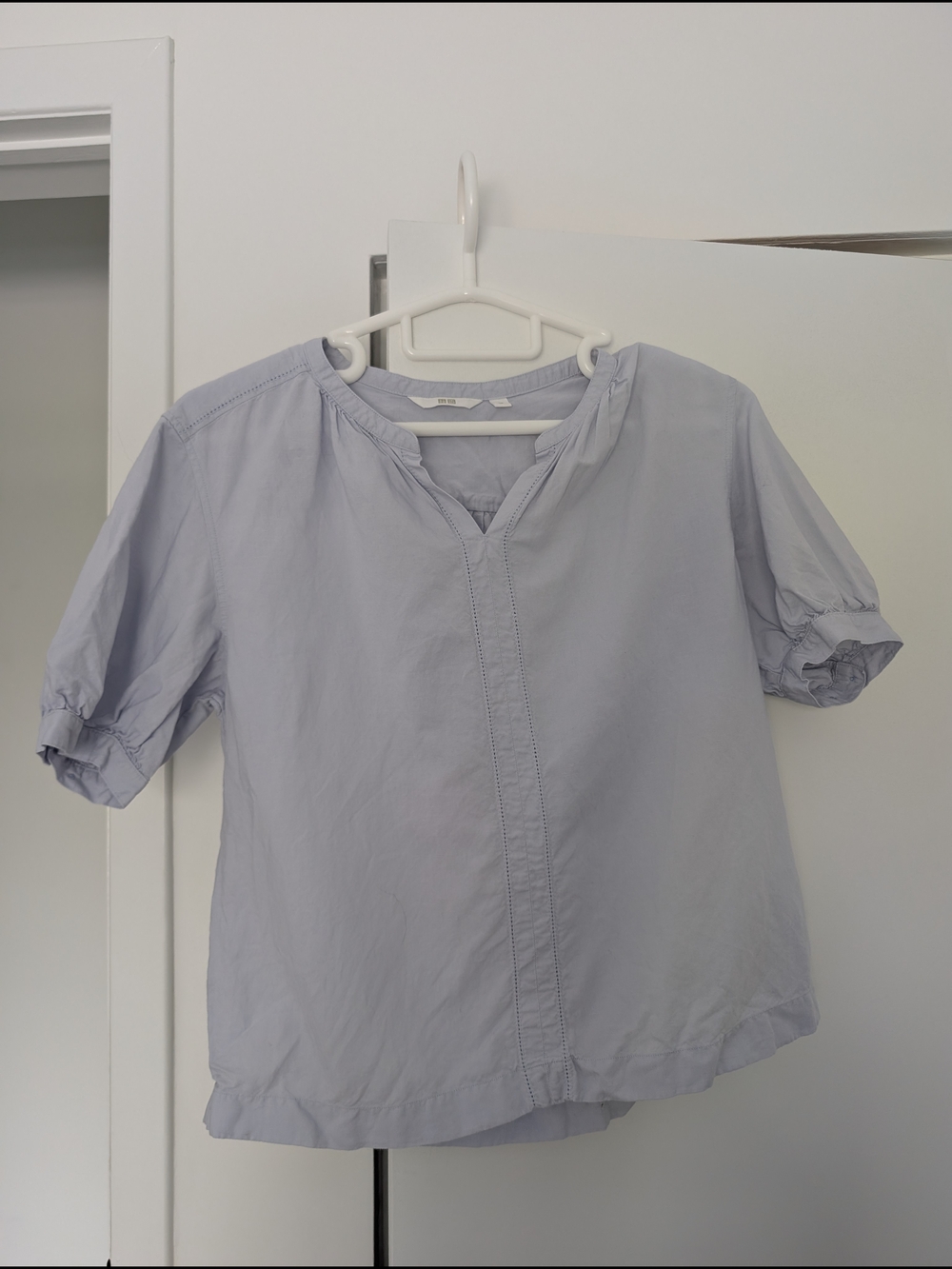 Uniqlo Light Blue Women's Short-Sleeve Blouse